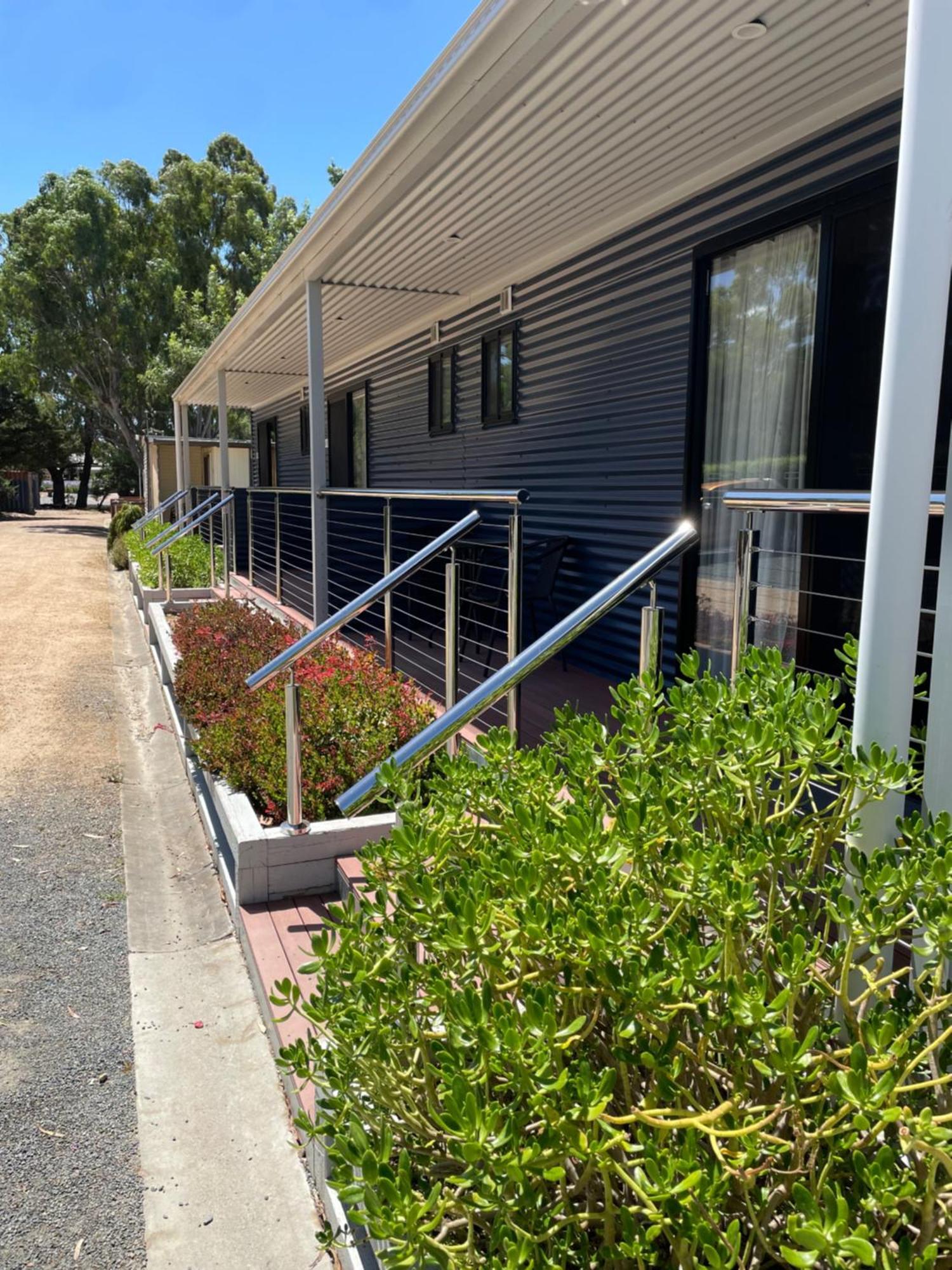 Acacia Caravan Park & Holiday Units Ararat Exterior photo